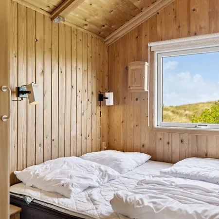 Prázdninový dům Hunlef - 1-7km From The Sea By Interhome *