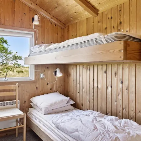 Hunlef - 1-7km From The Sea By Interhome Feriehus