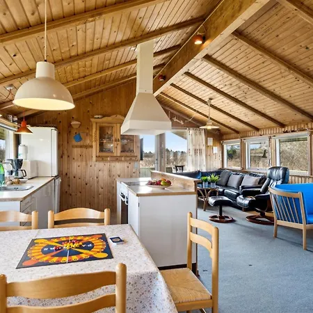 Dom wakacyjny Hunlef - 1-7km From The Sea By Interhome *