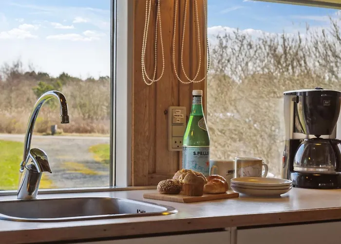 Hunlef - 1-7km From The Sea By Interhome Feriehus